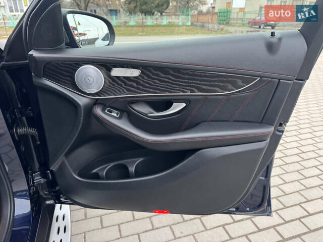 Серый Мерседес GLC-Class Coupe, объемом двигателя 2.2 л и пробегом 260 тыс. км за 34777 $, фото 52 на Automoto.ua