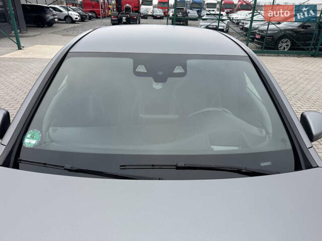 Серый Мерседес GLC-Class Coupe, объемом двигателя 2.2 л и пробегом 260 тыс. км за 34777 $, фото 10 на Automoto.ua