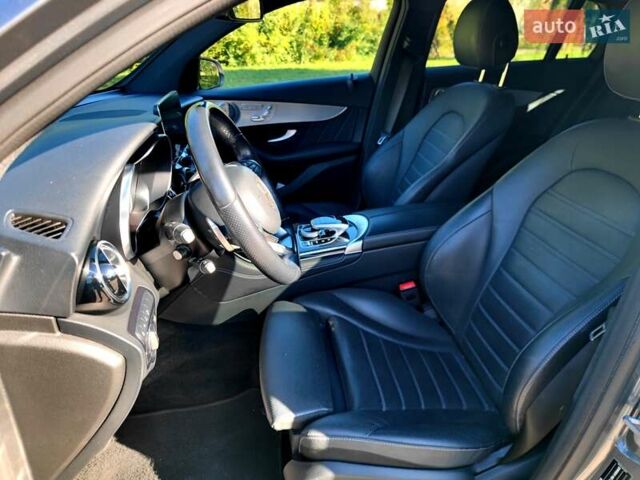 Серый Мерседес GLC-Class Coupe, объемом двигателя 2.99 л и пробегом 125 тыс. км за 44500 $, фото 12 на Automoto.ua