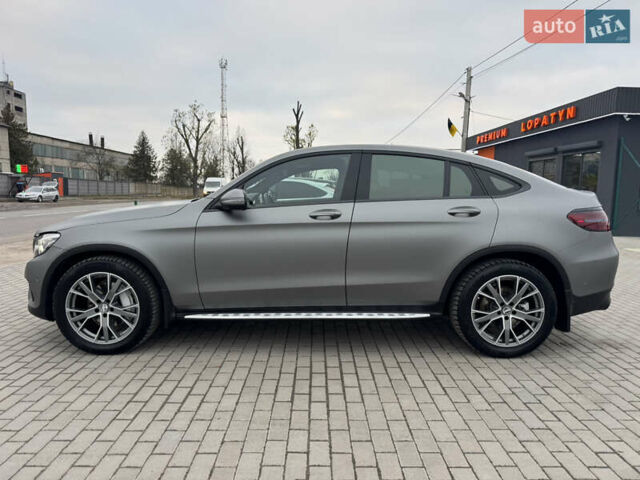 Серый Мерседес GLC-Class Coupe, объемом двигателя 2.2 л и пробегом 260 тыс. км за 34777 $, фото 3 на Automoto.ua