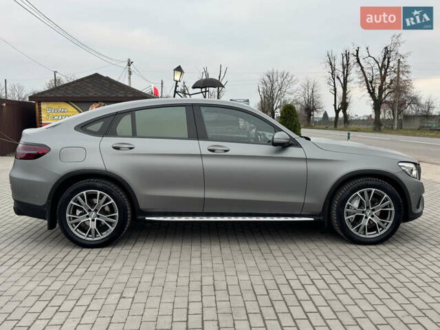 Серый Мерседес GLC-Class Coupe, объемом двигателя 2.2 л и пробегом 260 тыс. км за 34777 $, фото 7 на Automoto.ua