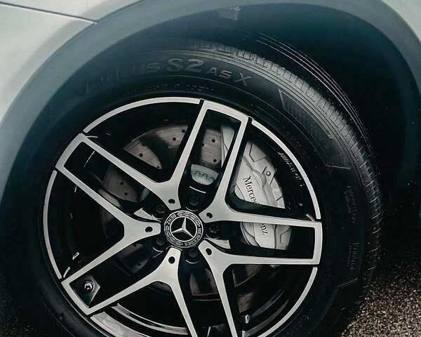 Сірий Мерседес GLC-Class Coupe, об'ємом двигуна 2.14 л та пробігом 106 тис. км за 39500 $, фото 16 на Automoto.ua