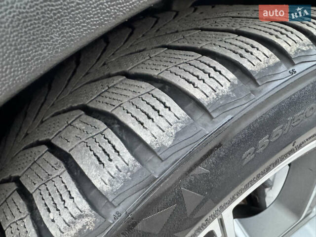 Серый Мерседес GLC-Class Coupe, объемом двигателя 2.2 л и пробегом 260 тыс. км за 34777 $, фото 12 на Automoto.ua