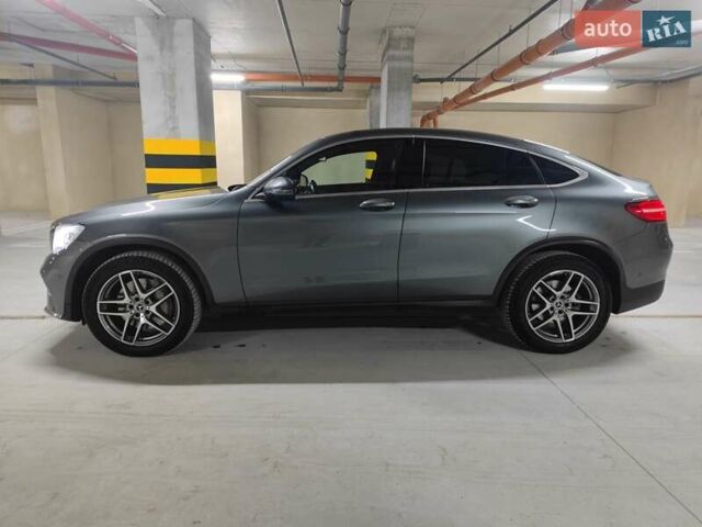 Серый Мерседес GLC-Class Coupe, объемом двигателя 2.99 л и пробегом 124 тыс. км за 45900 $, фото 9 на Automoto.ua