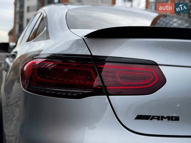 Сірий Мерседес GLC-Class Coupe, об'ємом двигуна 1.99 л та пробігом 97 тис. км за 45200 $, фото 45 на Automoto.ua