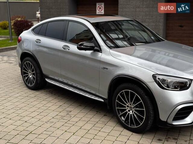 Сірий Мерседес GLC-Class Coupe, об'ємом двигуна 1.99 л та пробігом 97 тис. км за 45200 $, фото 28 на Automoto.ua