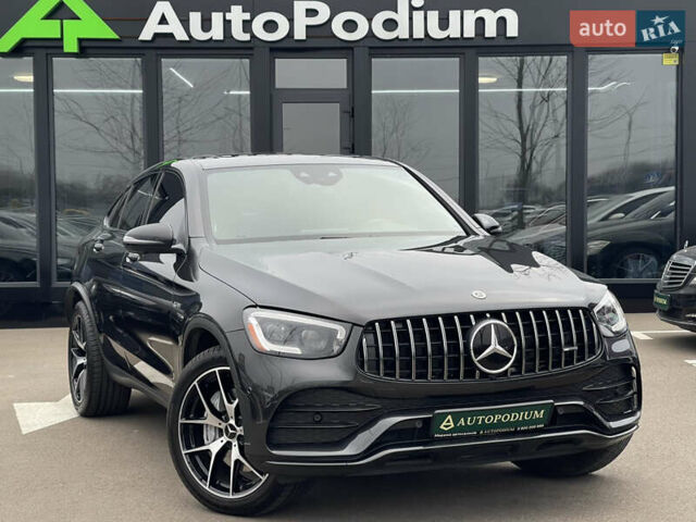 Серый Мерседес GLC-Class Coupe, объемом двигателя 3 л и пробегом 10 тыс. км за 69999 $, фото 3 на Automoto.ua
