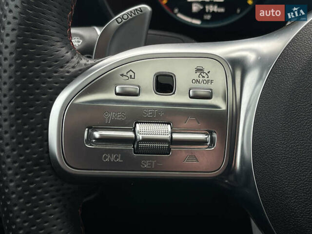 Серый Мерседес GLC-Class Coupe, объемом двигателя 3 л и пробегом 10 тыс. км за 69999 $, фото 53 на Automoto.ua