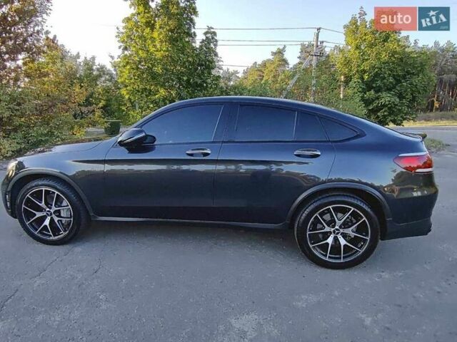 Серый Мерседес GLC-Class Coupe, объемом двигателя 3 л и пробегом 157 тыс. км за 44444 $, фото 6 на Automoto.ua