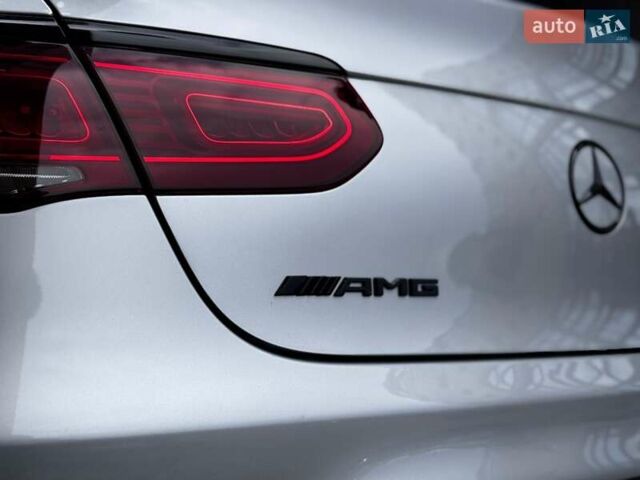 Сірий Мерседес GLC-Class Coupe, об'ємом двигуна 1.99 л та пробігом 97 тис. км за 45200 $, фото 48 на Automoto.ua
