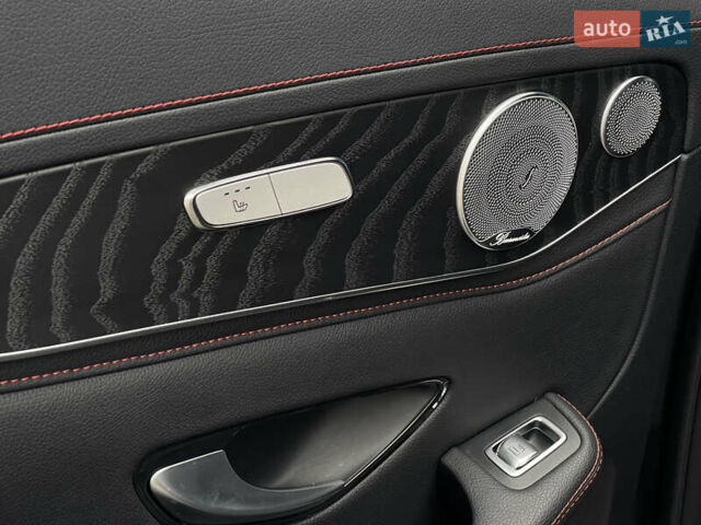Серый Мерседес GLC-Class Coupe, объемом двигателя 3 л и пробегом 10 тыс. км за 69999 $, фото 35 на Automoto.ua