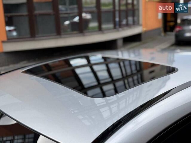 Сірий Мерседес GLC-Class Coupe, об'ємом двигуна 1.99 л та пробігом 97 тис. км за 45200 $, фото 27 на Automoto.ua