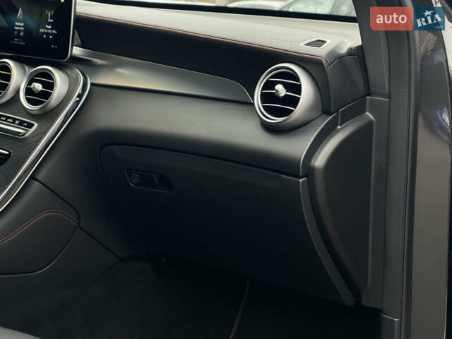 Серый Мерседес GLC-Class Coupe, объемом двигателя 3 л и пробегом 10 тыс. км за 69999 $, фото 47 на Automoto.ua