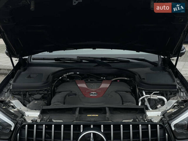 Серый Мерседес GLC-Class Coupe, объемом двигателя 3 л и пробегом 10 тыс. км за 69999 $, фото 17 на Automoto.ua