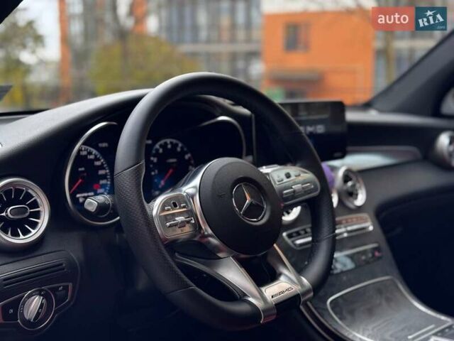 Сірий Мерседес GLC-Class Coupe, об'ємом двигуна 1.99 л та пробігом 97 тис. км за 45200 $, фото 58 на Automoto.ua