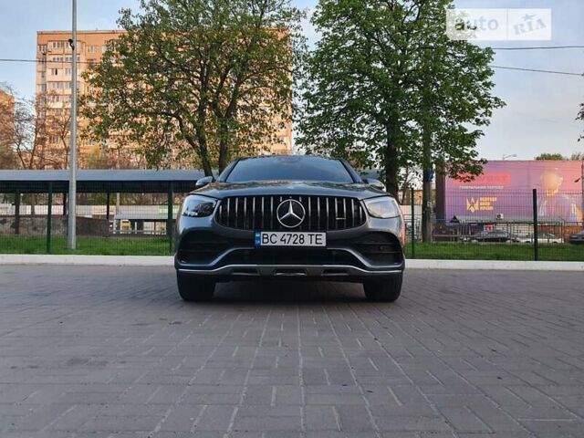 Сірий Мерседес GLC-Class Coupe, об'ємом двигуна 2.93 л та пробігом 41 тис. км за 59999 $, фото 25 на Automoto.ua