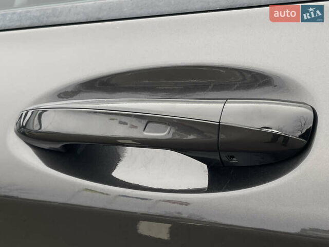 Серый Мерседес GLC-Class Coupe, объемом двигателя 3 л и пробегом 10 тыс. км за 69999 $, фото 19 на Automoto.ua