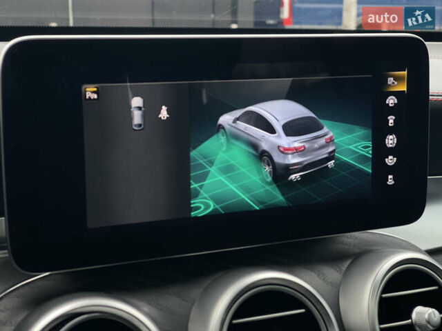 Серый Мерседес GLC-Class Coupe, объемом двигателя 3 л и пробегом 10 тыс. км за 69999 $, фото 67 на Automoto.ua