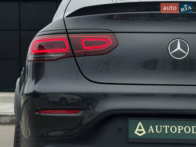 Серый Мерседес GLC-Class Coupe, объемом двигателя 3 л и пробегом 10 тыс. км за 69999 $, фото 12 на Automoto.ua