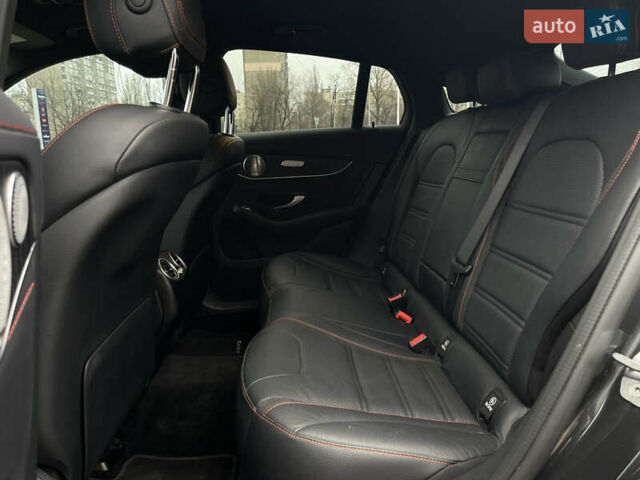 Серый Мерседес GLC-Class Coupe, объемом двигателя 3 л и пробегом 10 тыс. км за 69999 $, фото 36 на Automoto.ua