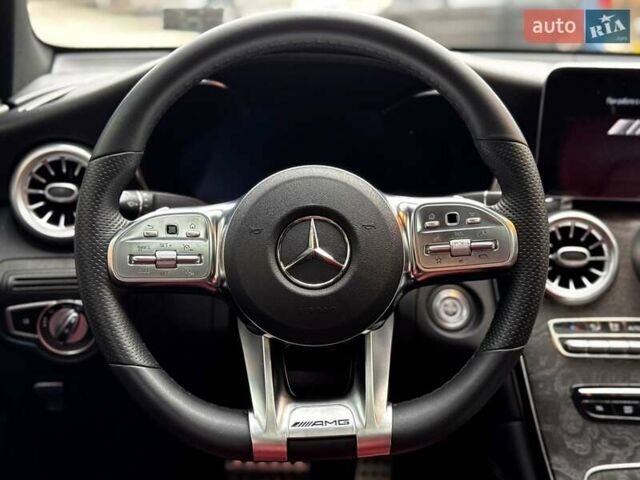 Сірий Мерседес GLC-Class Coupe, об'ємом двигуна 1.99 л та пробігом 97 тис. км за 45200 $, фото 88 на Automoto.ua