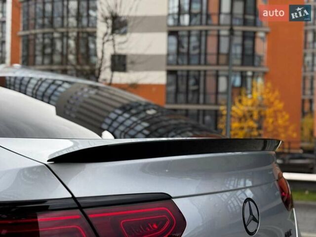 Сірий Мерседес GLC-Class Coupe, об'ємом двигуна 1.99 л та пробігом 97 тис. км за 45200 $, фото 49 на Automoto.ua