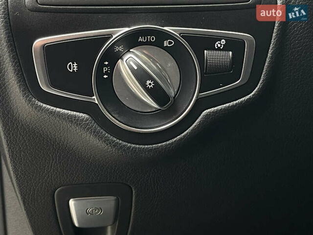 Серый Мерседес GLC-Class Coupe, объемом двигателя 3 л и пробегом 10 тыс. км за 69999 $, фото 26 на Automoto.ua