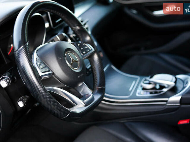 Синий Мерседес GLC-Class Coupe, объемом двигателя 2.1 л и пробегом 120 тыс. км за 33000 $, фото 13 на Automoto.ua