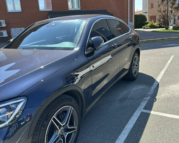 Синій Мерседес GLC-Class Coupe, об'ємом двигуна 1.99 л та пробігом 103 тис. км за 49900 $, фото 1 на Automoto.ua