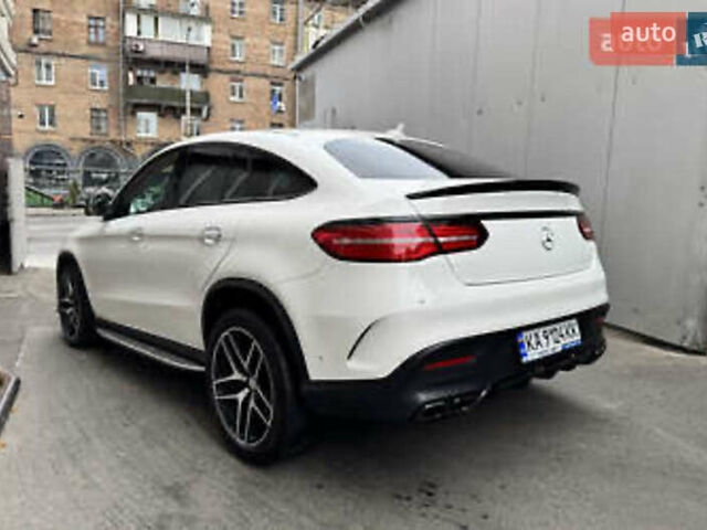 Білий Мерседес GLE-Class Coupe, об'ємом двигуна 3 л та пробігом 148 тис. км за 39000 $, фото 6 на Automoto.ua