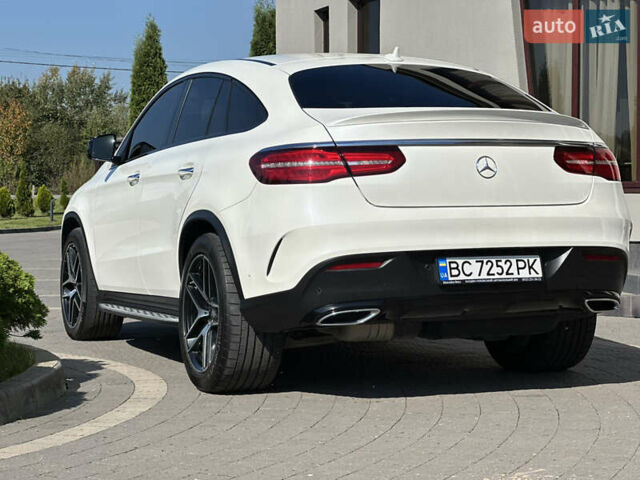 Белый Мерседес GLE-Class Coupe, объемом двигателя 3 л и пробегом 155 тыс. км за 45900 $, фото 14 на Automoto.ua