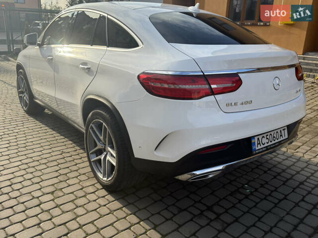 Белый Мерседес GLE-Class Coupe, объемом двигателя 3 л и пробегом 71 тыс. км за 40999 $, фото 3 на Automoto.ua