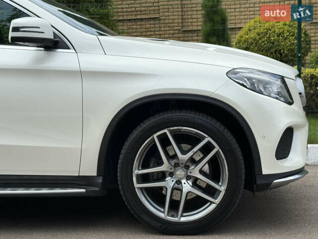 Белый Мерседес GLE-Class Coupe, объемом двигателя 2.99 л и пробегом 172 тыс. км за 40500 $, фото 11 на Automoto.ua