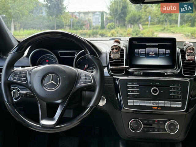 Белый Мерседес GLE-Class Coupe, объемом двигателя 2.99 л и пробегом 172 тыс. км за 40500 $, фото 56 на Automoto.ua