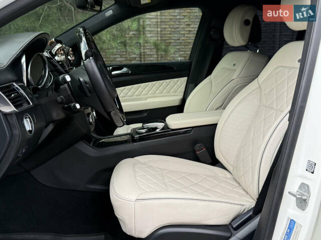 Белый Мерседес GLE-Class Coupe, объемом двигателя 2.99 л и пробегом 172 тыс. км за 40500 $, фото 41 на Automoto.ua