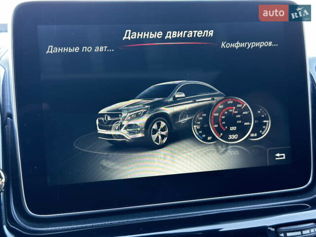 Белый Мерседес GLE-Class Coupe, объемом двигателя 3 л и пробегом 155 тыс. км за 45900 $, фото 56 на Automoto.ua