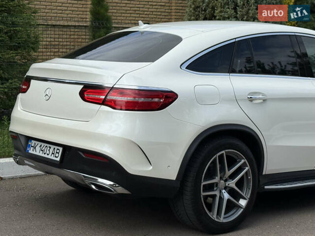 Белый Мерседес GLE-Class Coupe, объемом двигателя 2.99 л и пробегом 172 тыс. км за 40500 $, фото 26 на Automoto.ua