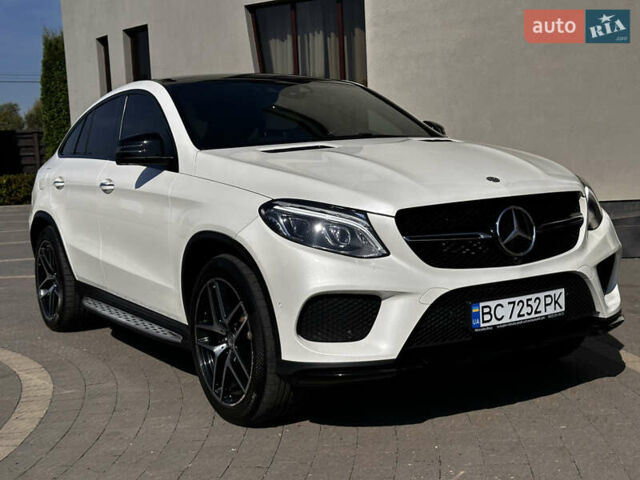 Белый Мерседес GLE-Class Coupe, объемом двигателя 3 л и пробегом 155 тыс. км за 45900 $, фото 20 на Automoto.ua