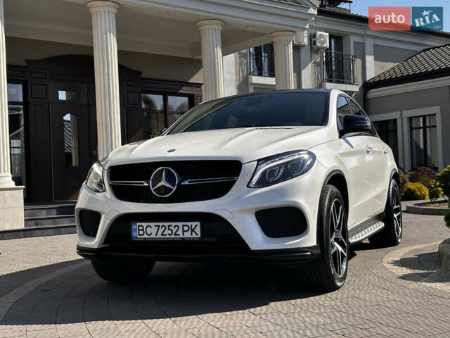 Белый Мерседес GLE-Class Coupe, объемом двигателя 3 л и пробегом 155 тыс. км за 45900 $, фото 17 на Automoto.ua