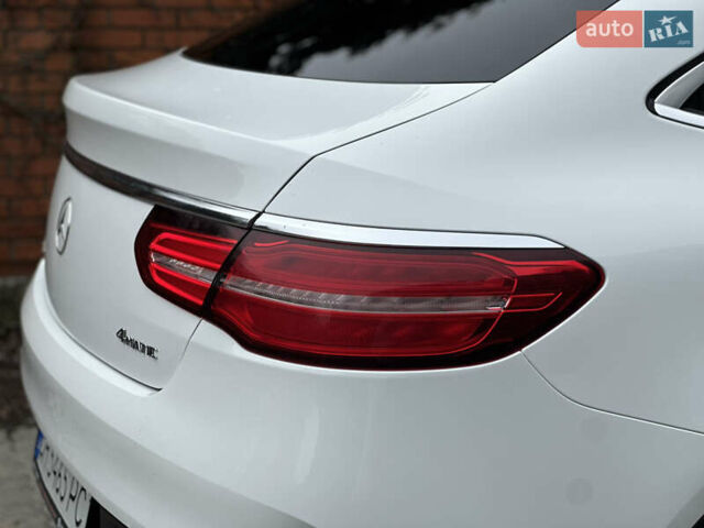 Белый Мерседес GLE-Class Coupe, объемом двигателя 4.66 л и пробегом 155 тыс. км за 41500 $, фото 23 на Automoto.ua
