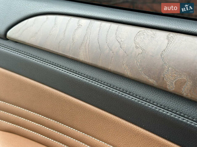 Белый Мерседес GLE-Class Coupe, объемом двигателя 4.66 л и пробегом 155 тыс. км за 41500 $, фото 70 на Automoto.ua