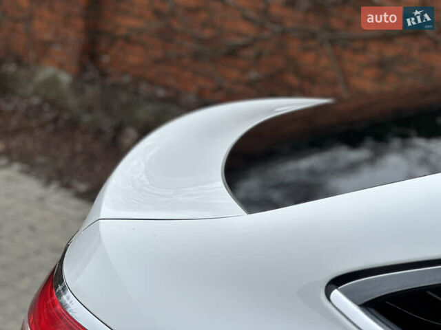 Белый Мерседес GLE-Class Coupe, объемом двигателя 4.66 л и пробегом 155 тыс. км за 41500 $, фото 24 на Automoto.ua