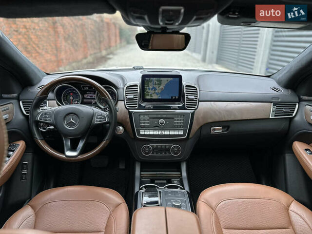 Белый Мерседес GLE-Class Coupe, объемом двигателя 4.66 л и пробегом 155 тыс. км за 41500 $, фото 30 на Automoto.ua