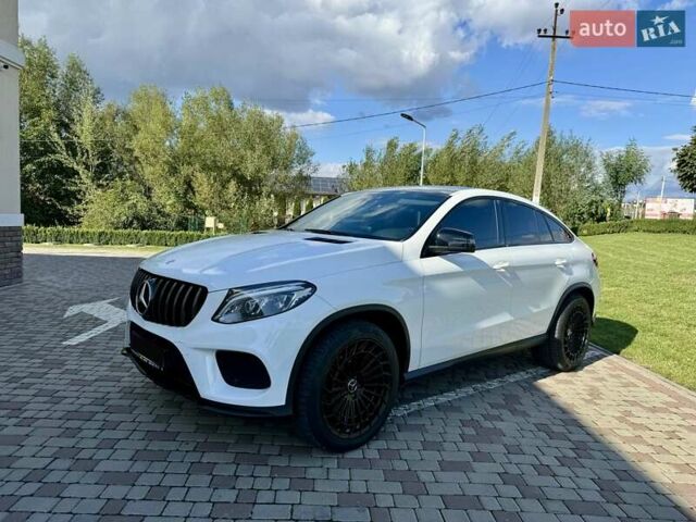 Білий Мерседес GLE-Class Coupe, об'ємом двигуна 2.99 л та пробігом 182 тис. км за 43500 $, фото 2 на Automoto.ua