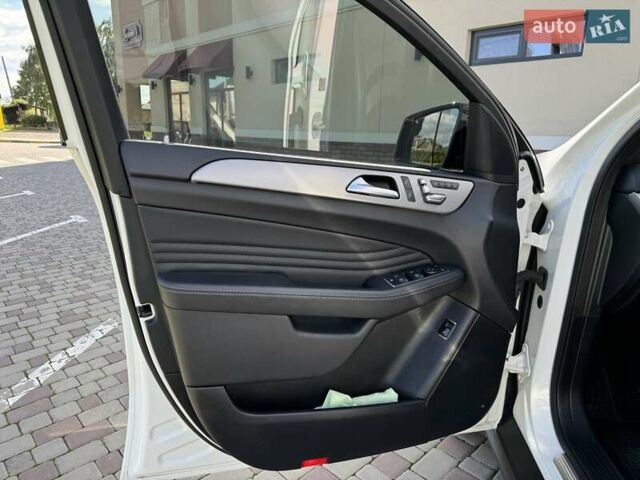 Білий Мерседес GLE-Class Coupe, об'ємом двигуна 2.99 л та пробігом 182 тис. км за 43500 $, фото 23 на Automoto.ua