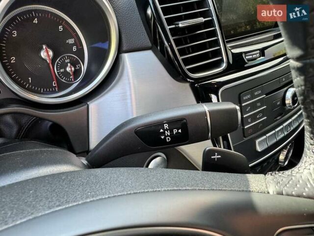 Білий Мерседес GLE-Class Coupe, об'ємом двигуна 2.99 л та пробігом 182 тис. км за 43500 $, фото 31 на Automoto.ua