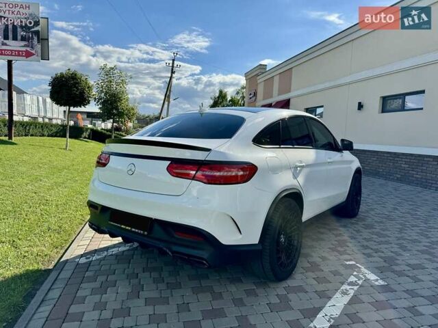 Білий Мерседес GLE-Class Coupe, об'ємом двигуна 2.99 л та пробігом 182 тис. км за 43500 $, фото 10 на Automoto.ua