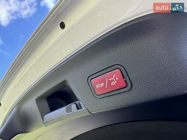 Білий Мерседес GLE-Class Coupe, об'ємом двигуна 2.99 л та пробігом 182 тис. км за 43500 $, фото 41 на Automoto.ua