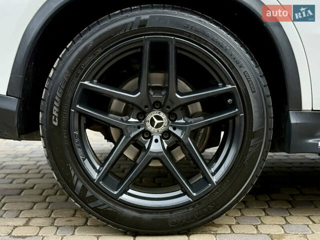 Белый Мерседес GLE-Class Coupe, объемом двигателя 2.99 л и пробегом 154 тыс. км за 42500 $, фото 72 на Automoto.ua