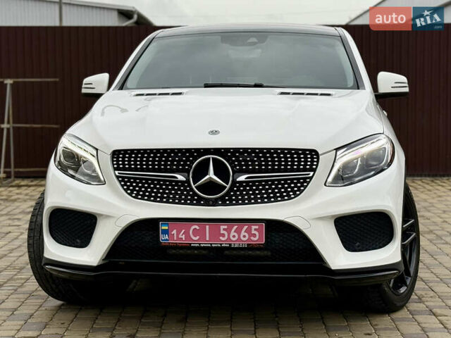 Белый Мерседес GLE-Class Coupe, объемом двигателя 3 л и пробегом 91 тыс. км за 44000 $, фото 1 на Automoto.ua